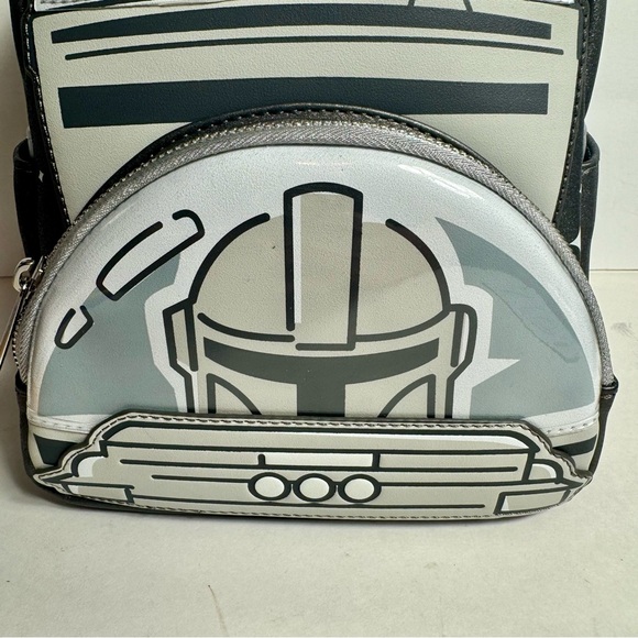 NWT. Loungefly Disney Parks 2024 Mandalorian Grogu Mini Backpack Star Wars - Picture 4 of 14